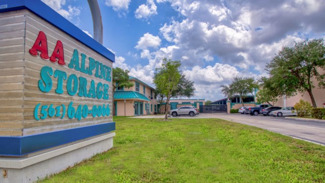 AA Alpine Storage Sign